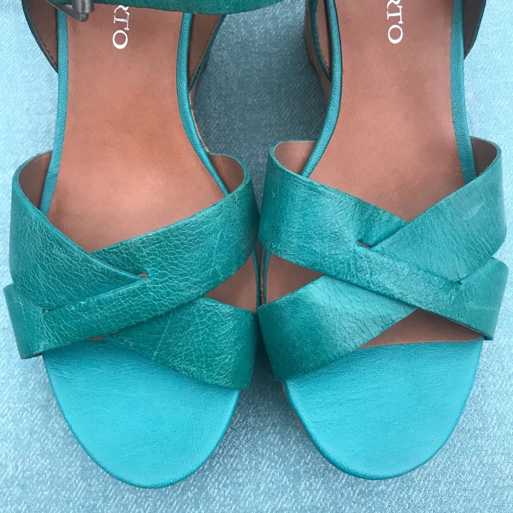 Sandals - Picture 4 of 5